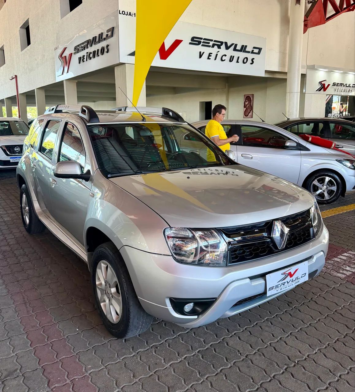 Renault Duster Dynamique 2.0 Hi-flex 16V Aut. 2016 - Foto 2