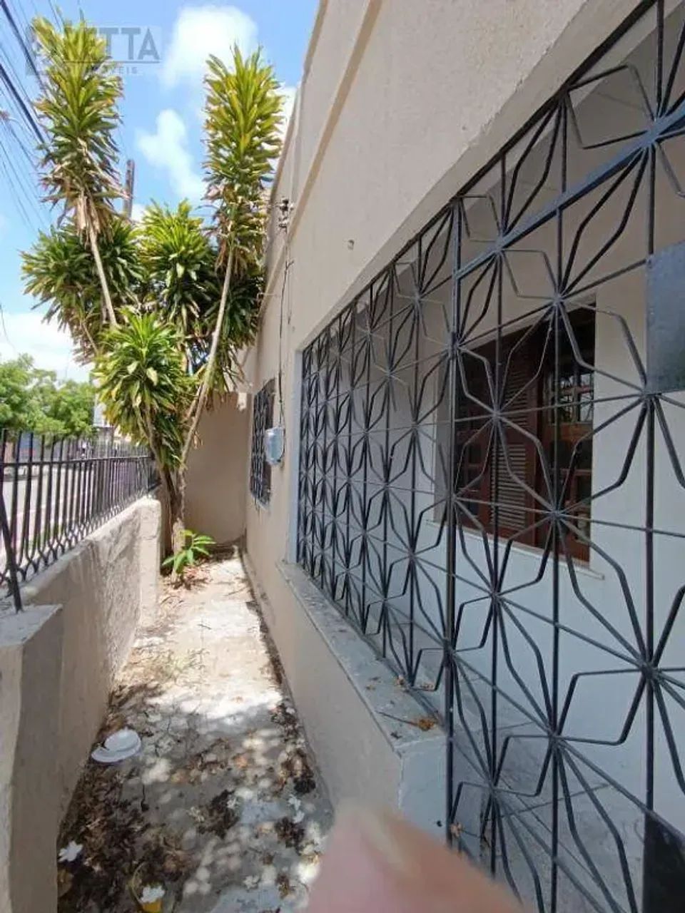 Casa com 2 dormitórios para alugar, 75 m² por R$ 1.390/mês - Rua João Brígido 471 Joaquim  - Foto 2