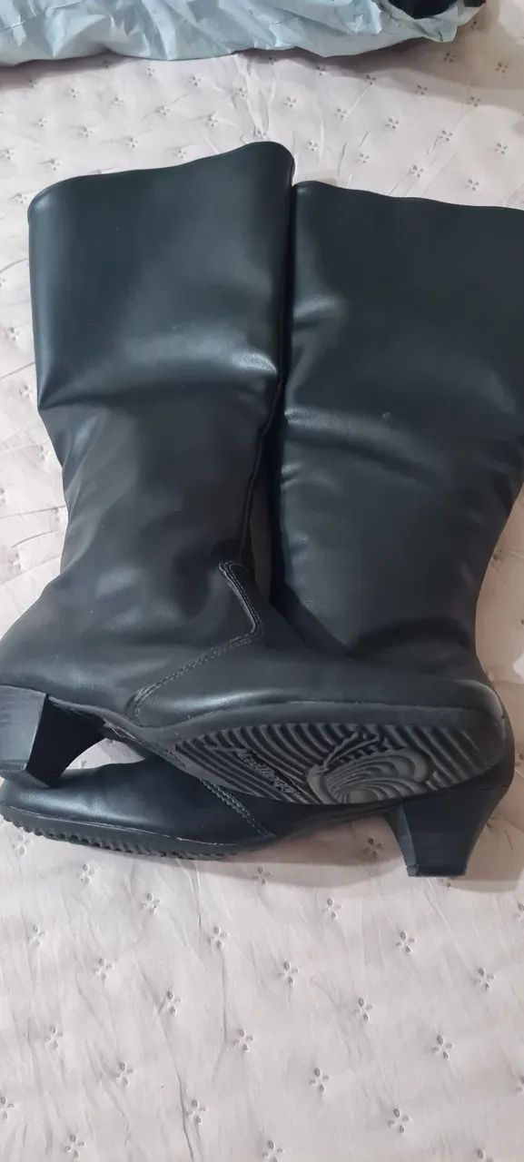 Vendo bota  picadilly,  nº 37, semi nova  - Foto 2