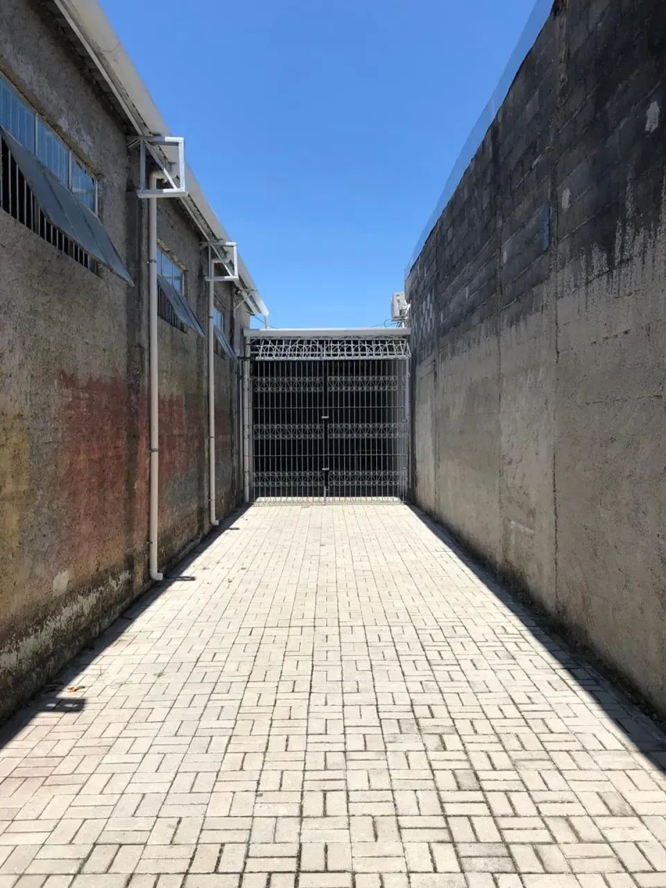 MM-GA0097 Imóvel para aluguel tem 320 metros quadrados em Parque São Luís - Taubaté - SP