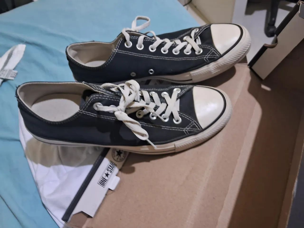 Tênis All Star preto cano baixo semi novo