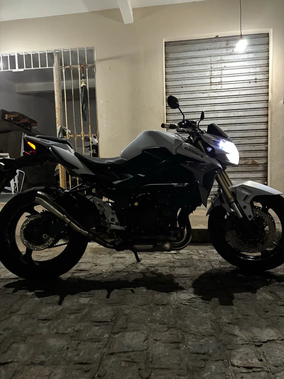 Gsr 750 2015  - Foto 3