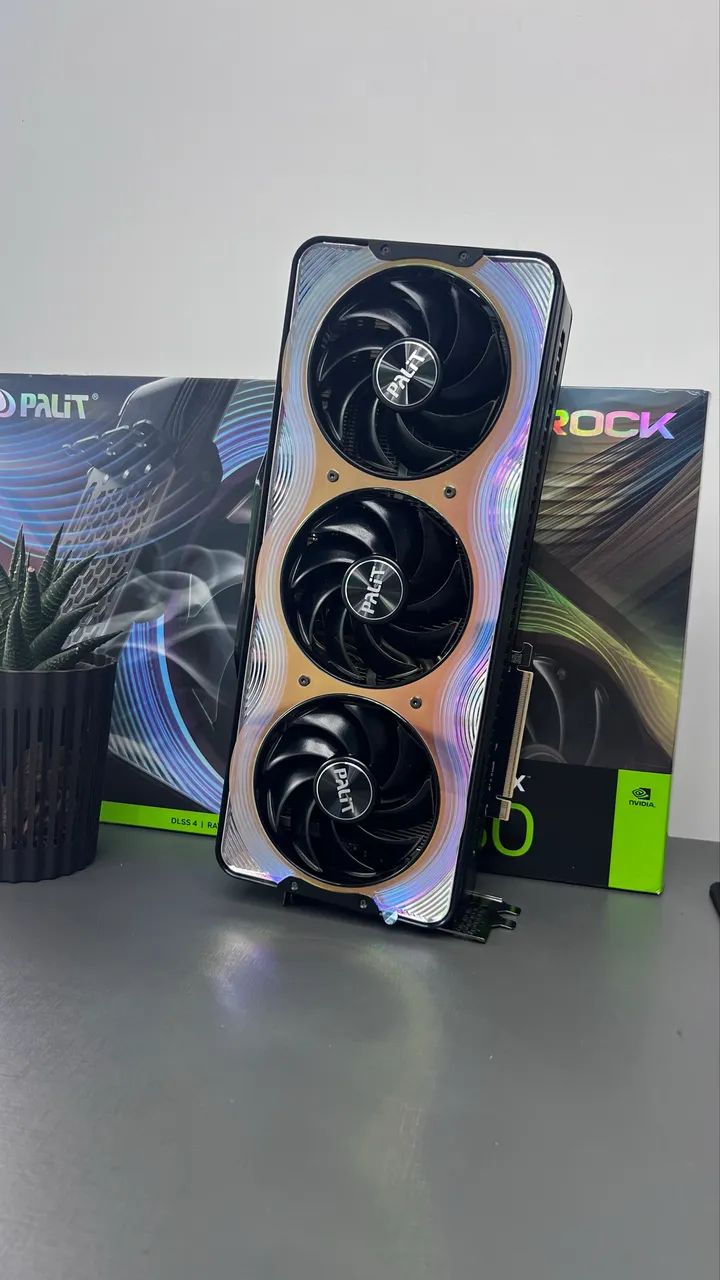 Rtx 5080 palit gamerock - Foto 2
