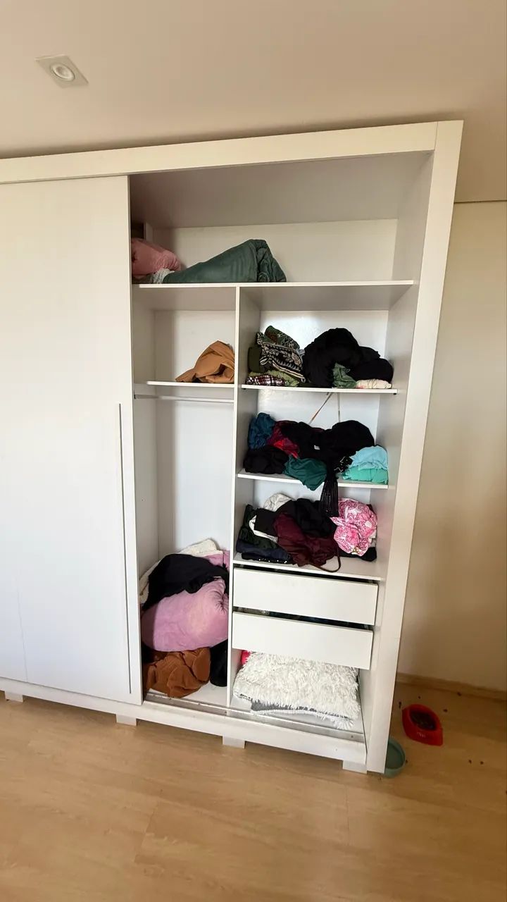 Guarda roupa casal 