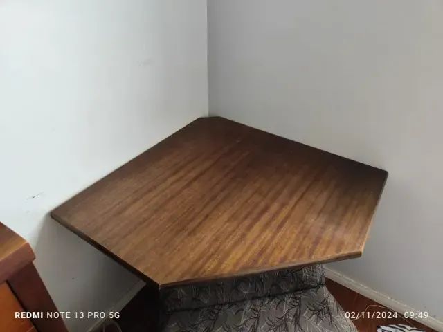 MESA DE CANTO EM MADEIRA. - Foto 2