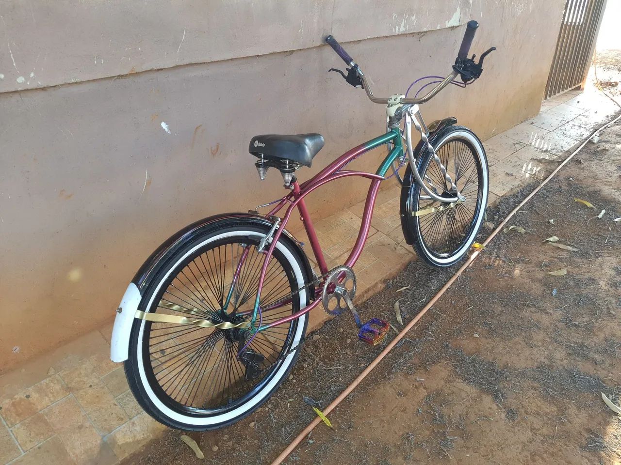 Bicicleta antiga  - Foto 2