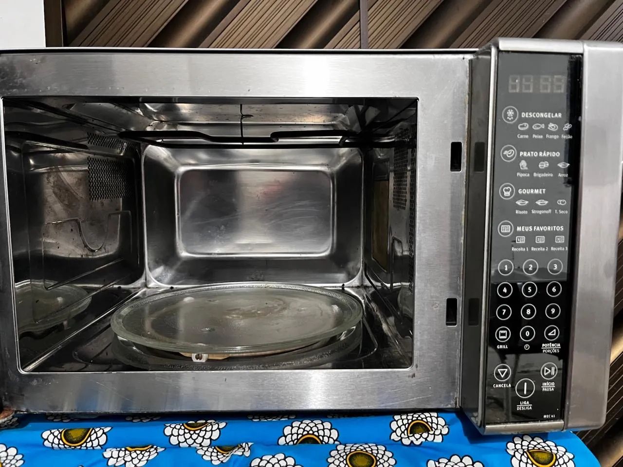 Microondas Electrolux 31 litros grill
