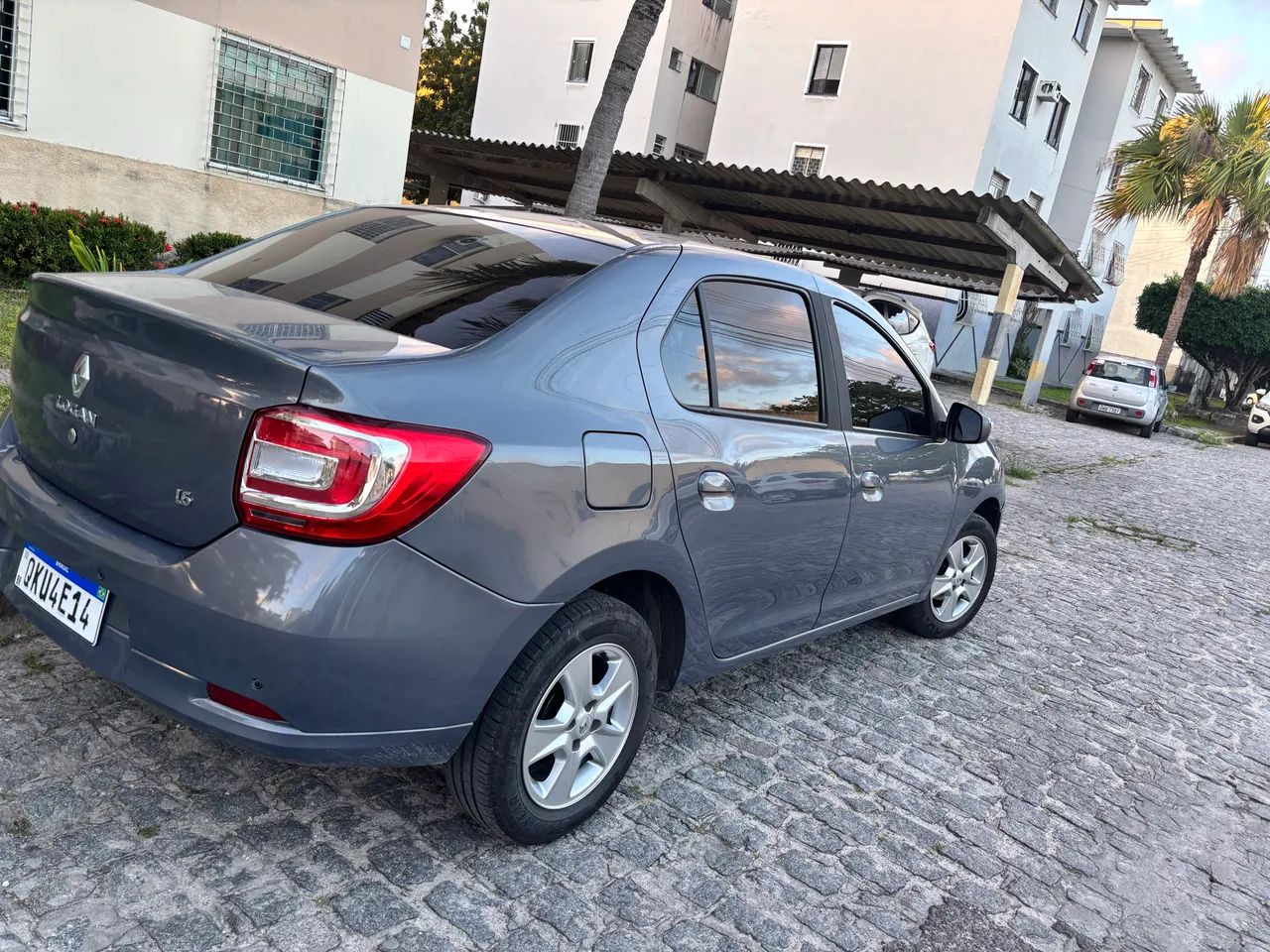 Renault Logan Dynamique Hi-flex 1.6 8V 4P 2016 - Foto 2