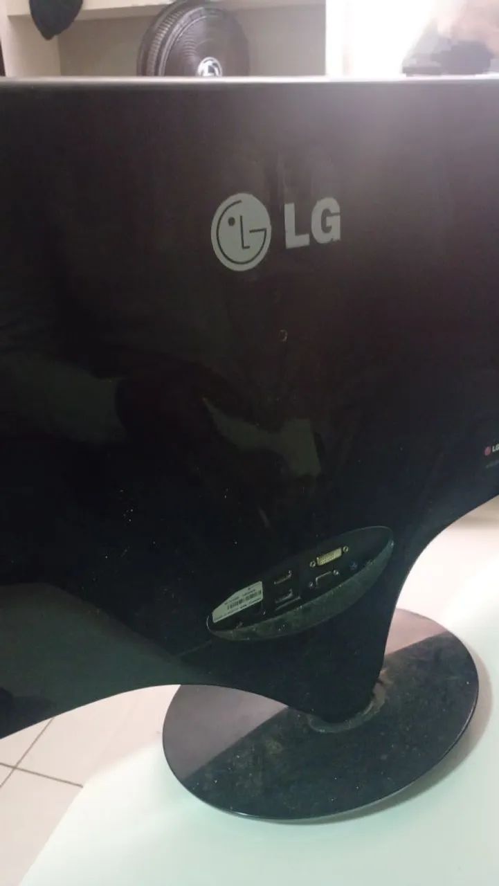 Monitor lg FUNCIONANDO PERFEITAMENTE  - Foto 2
