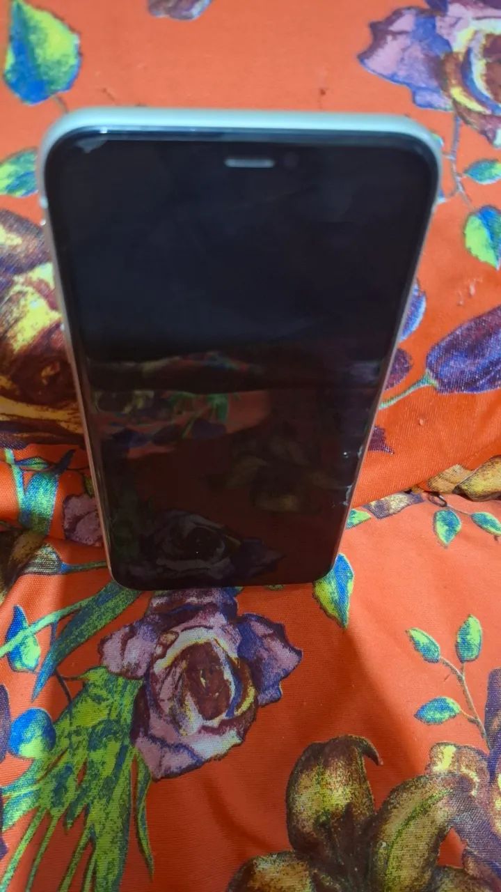 IPHONE 11 64GB - Foto 2