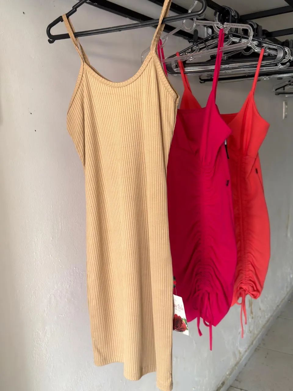 Peça de roupa feminina  - Foto 5