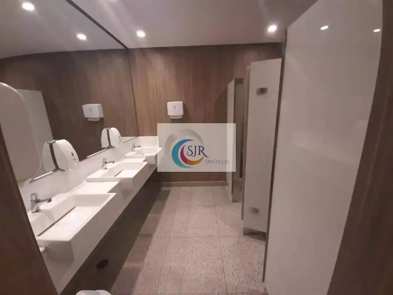 Conjunto comercial de 485,46 m² com 13 vagas no Itaim Bibi - Foto 4