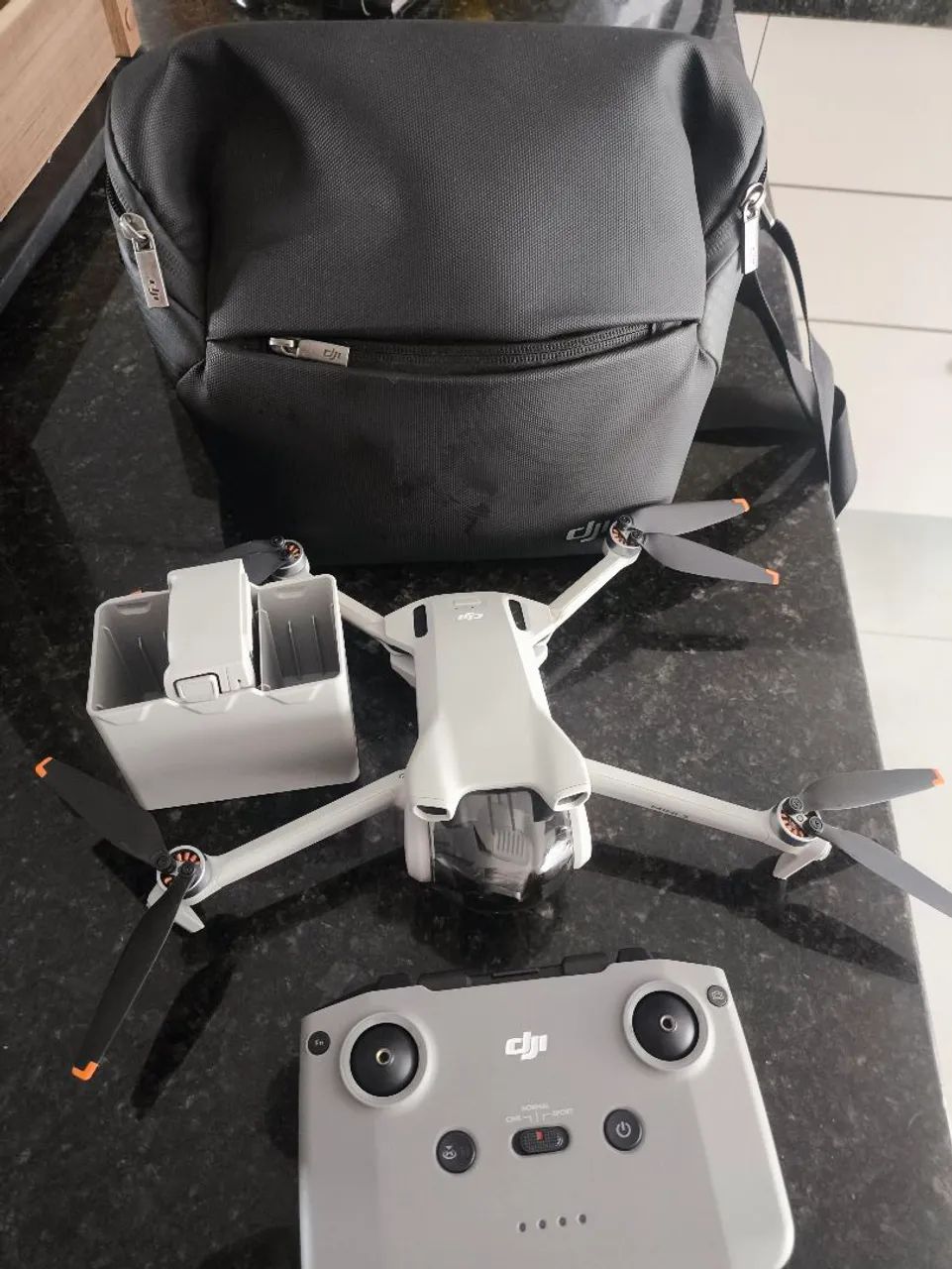 Drone DJI MINI 3 muito conservado 
