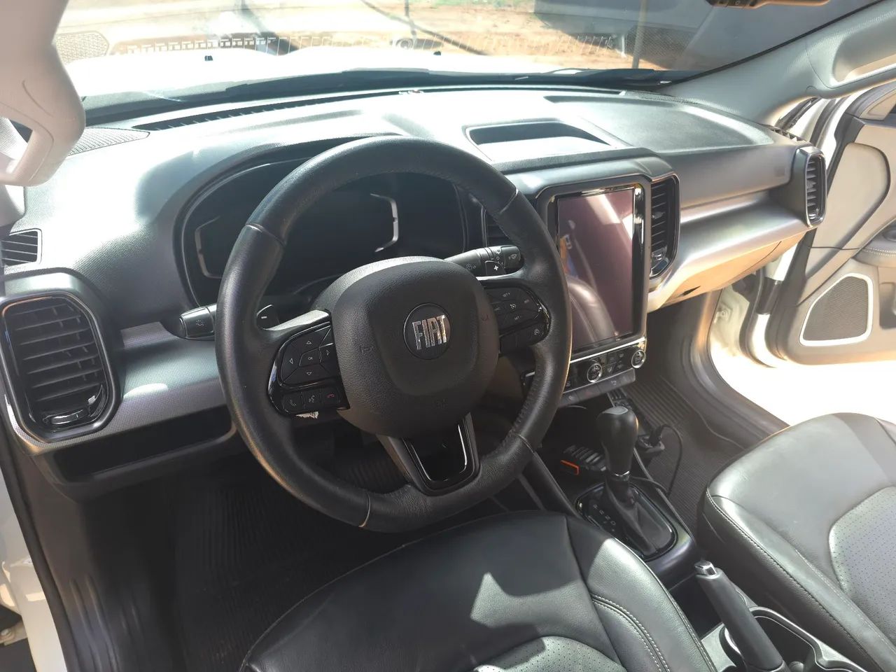 Fiat Toro Volcano 1.3 T270 4X2 Flex AUT 2022 - Foto 5