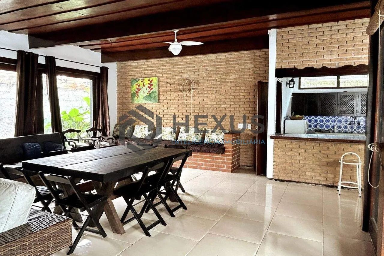 Casa térrea com piscina a 150m da Praia de Pernambuco, Guarujá - Foto 3