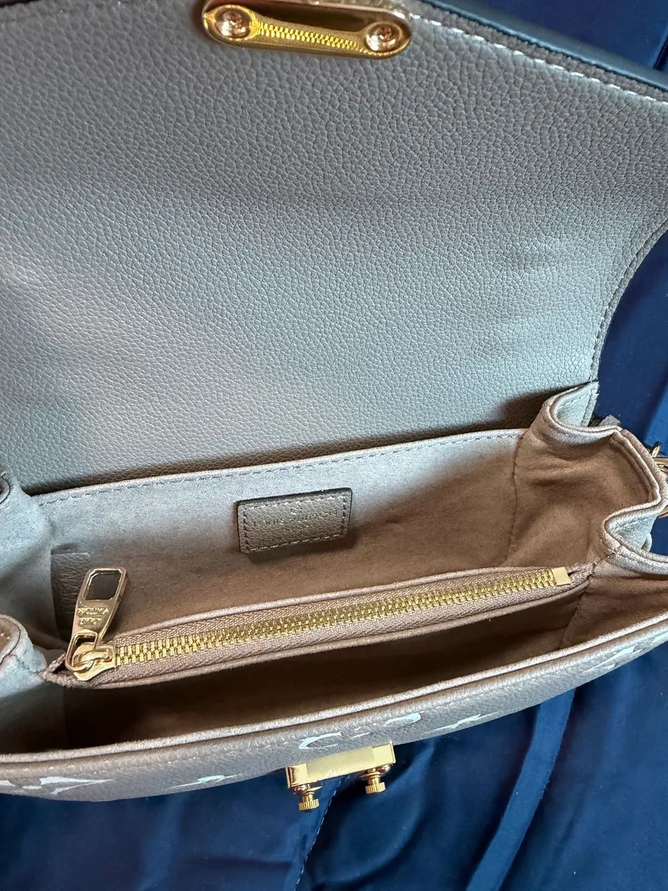 Bolsa Louis Vuitton - Foto 2