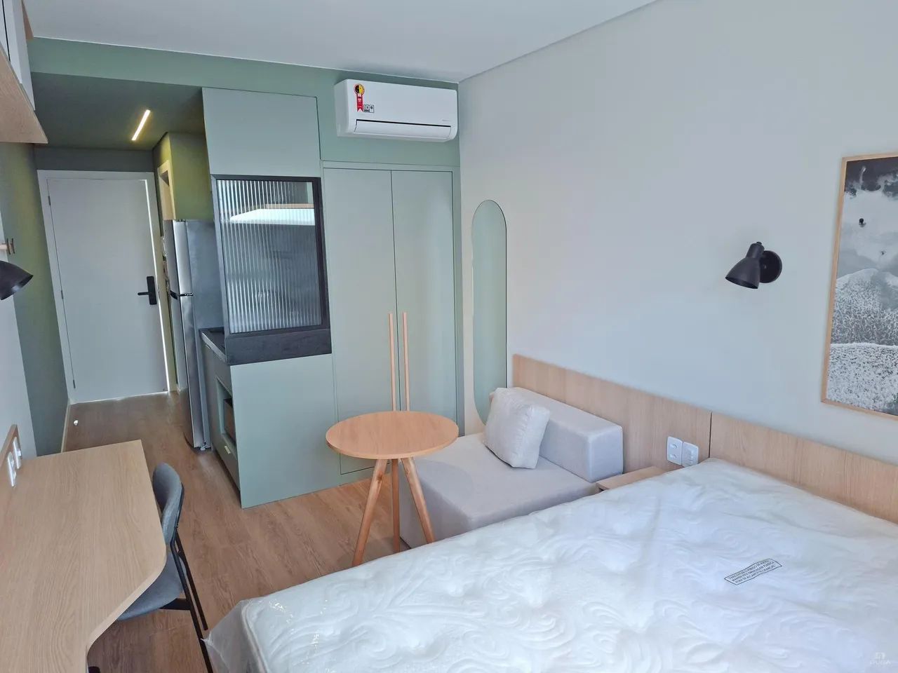 Studio mobiliado para alugar na Trindade