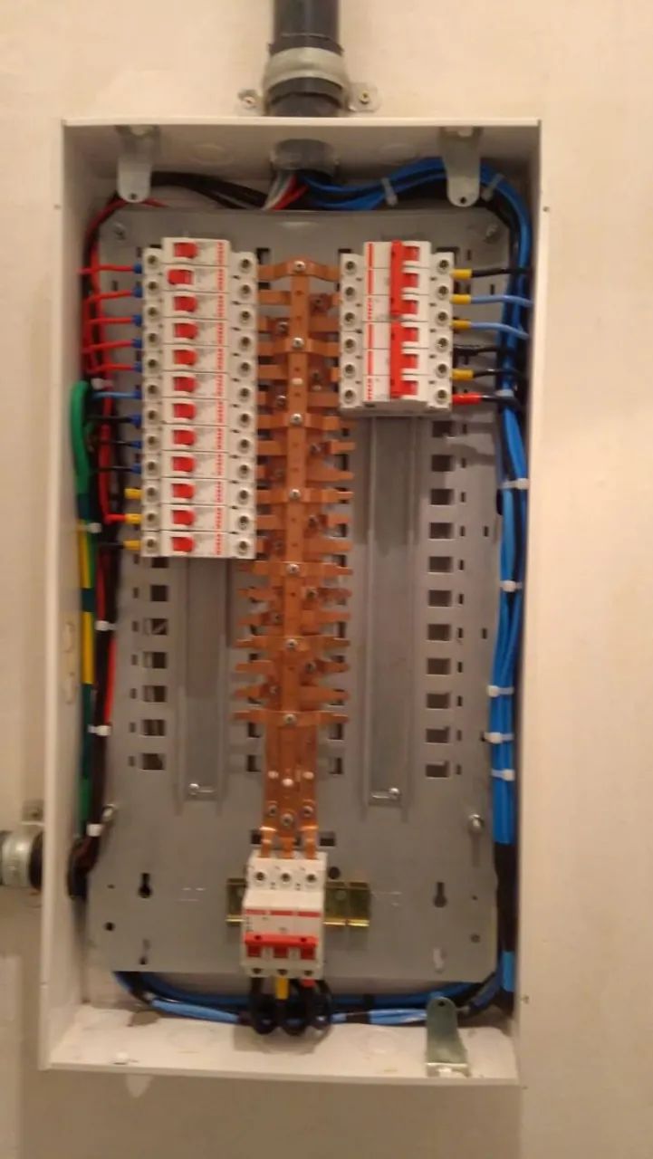 Eletricista - Foto 5