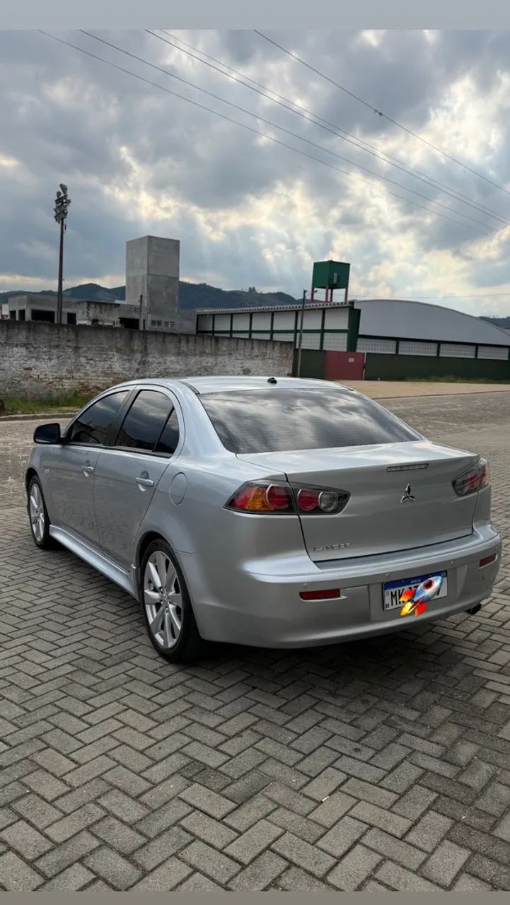 Mitsubishi Lancer 2.0 16V 160cv Aut. 2014 - Foto 3
