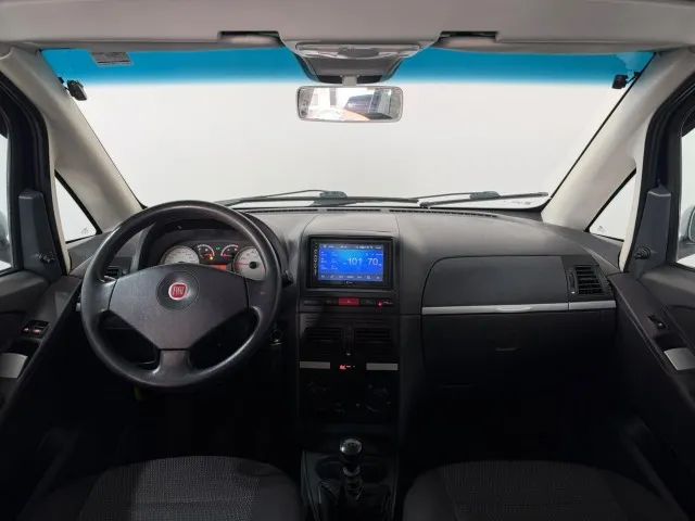Fiat Idea ELX 1.4 MPI Fire Flex 8V 5P 2010 - Foto 4