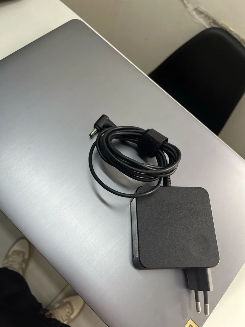 notebook lenovo ideapad 3 r7 5700u 12RAM  - Foto 4
