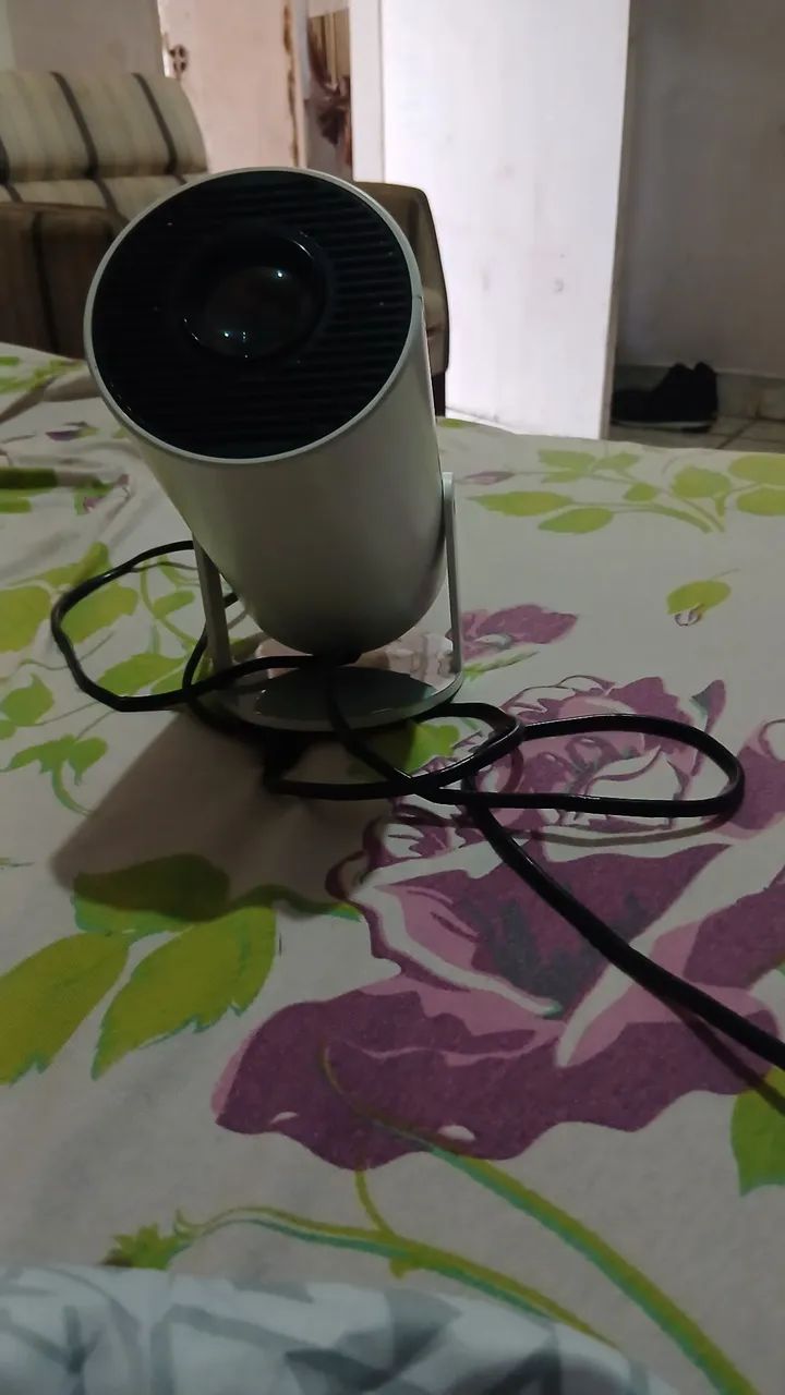 vende se um projetor 