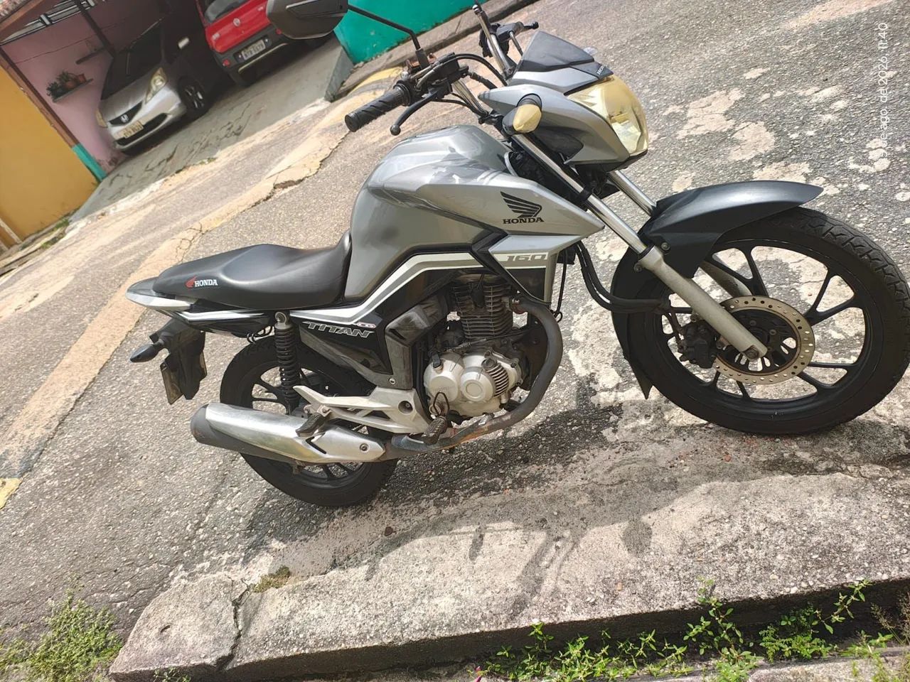 Titan 160