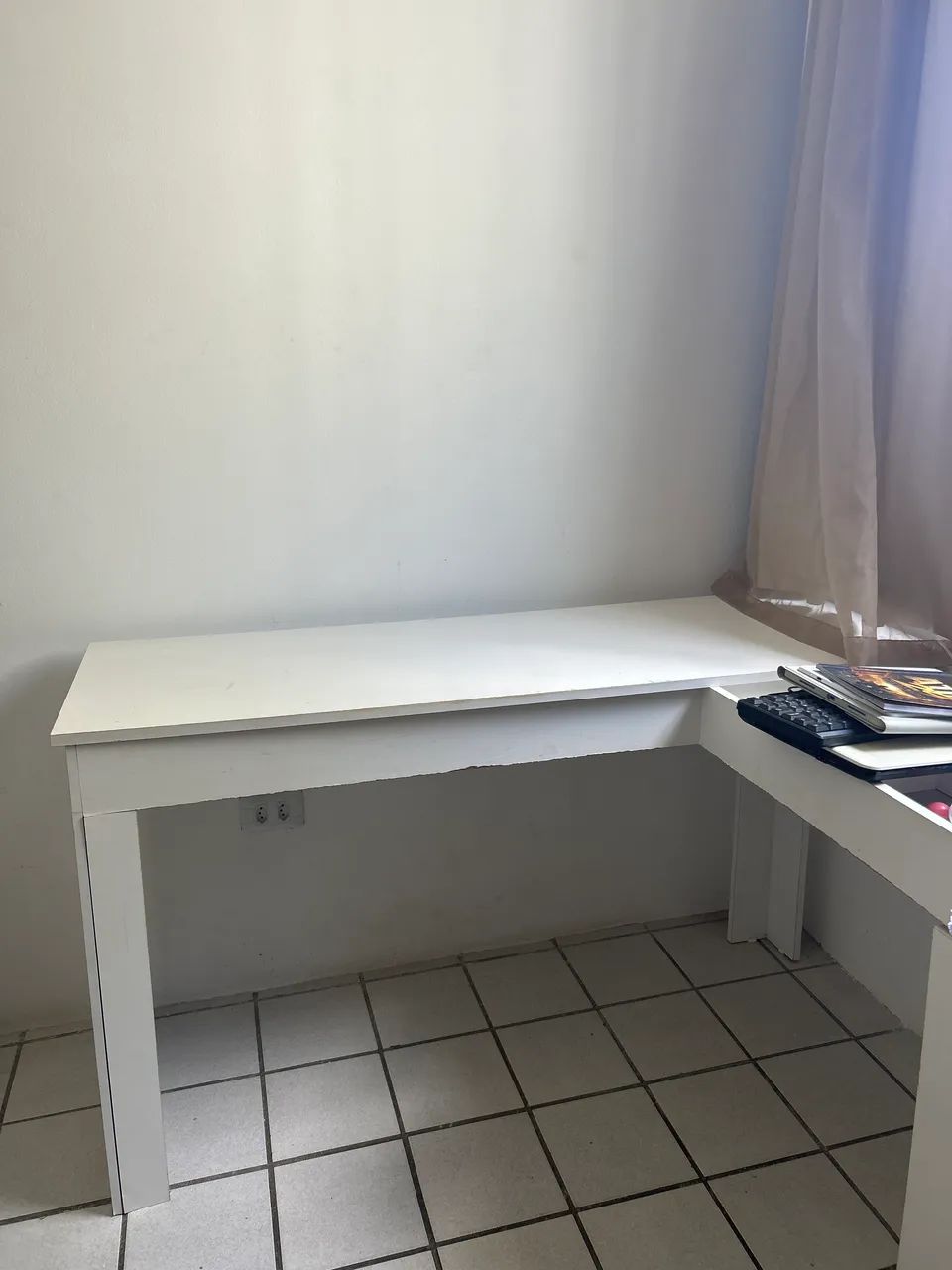 Escrivaninha + penteadeira  - Foto 4
