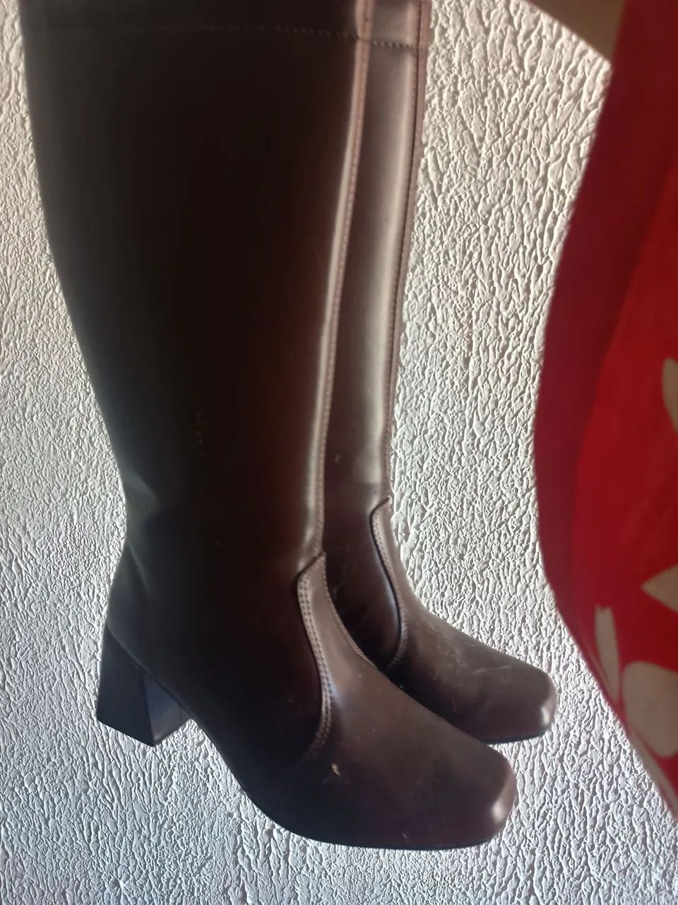 Bota cano alto, marrom - Foto 2