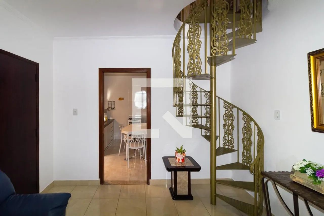 Casa à Venda - Vila Ema, 3 Quartos, 180 m2