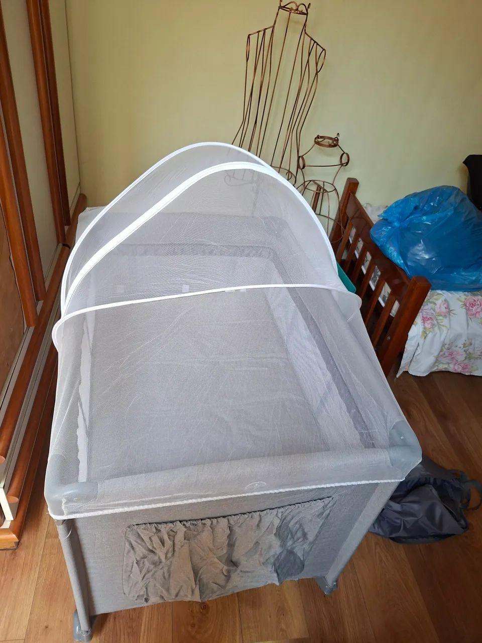 Berço Maxibaby Lazy