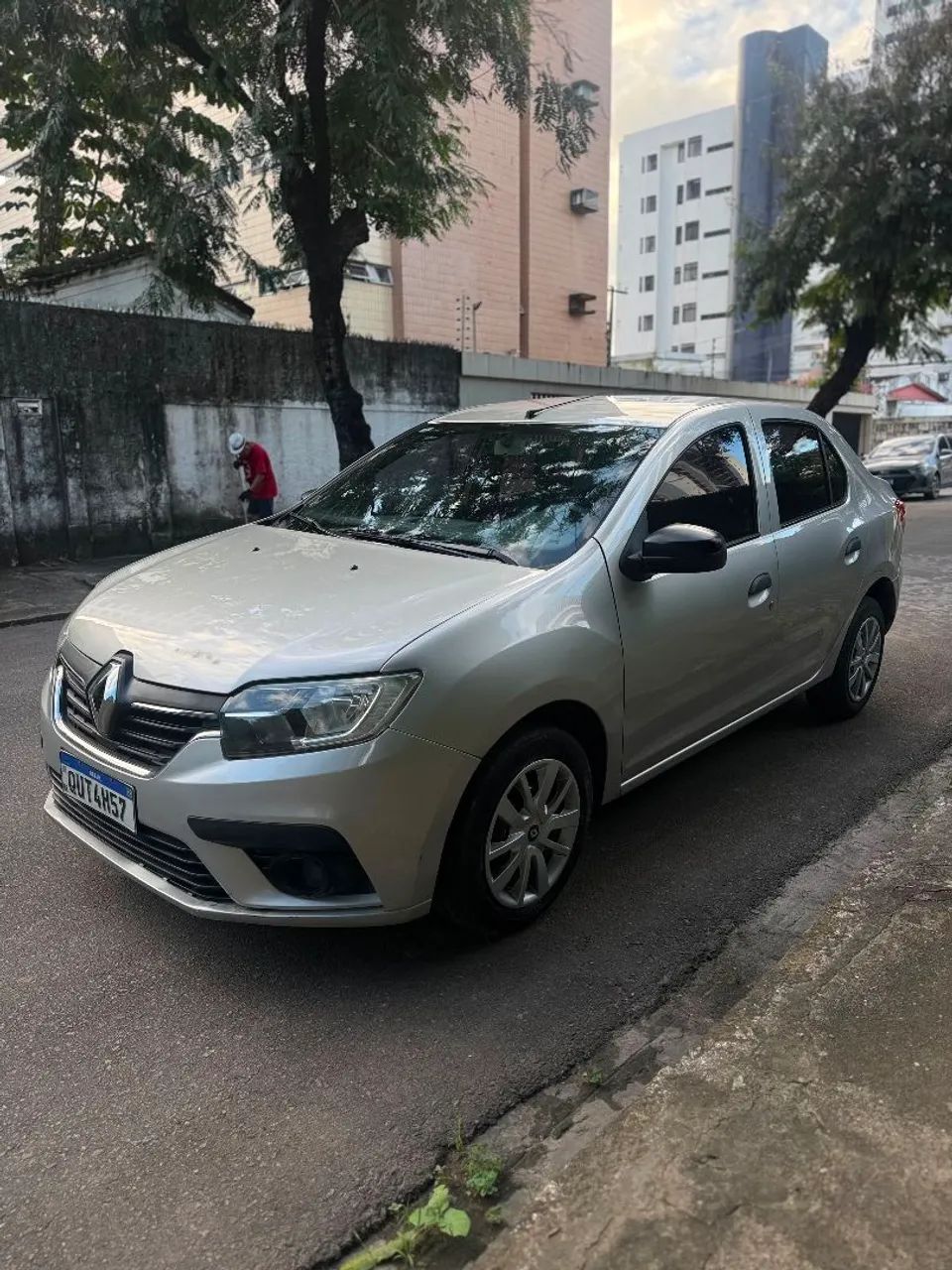 Renault Logan Expression Flex 1.0 12V 4P 2020 - Foto 4