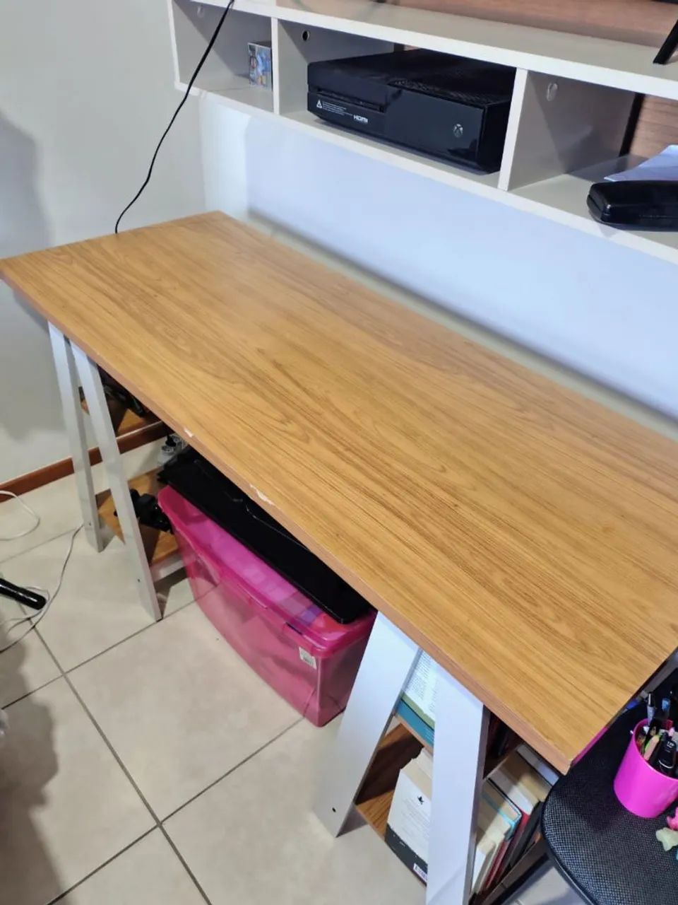 Mesa de escrivaninha 