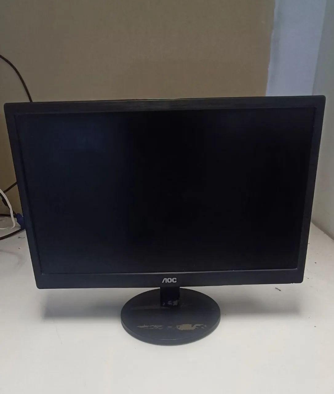 Monitor AOC LED 18,5"  ( vários ) modelo:  E970SWNL