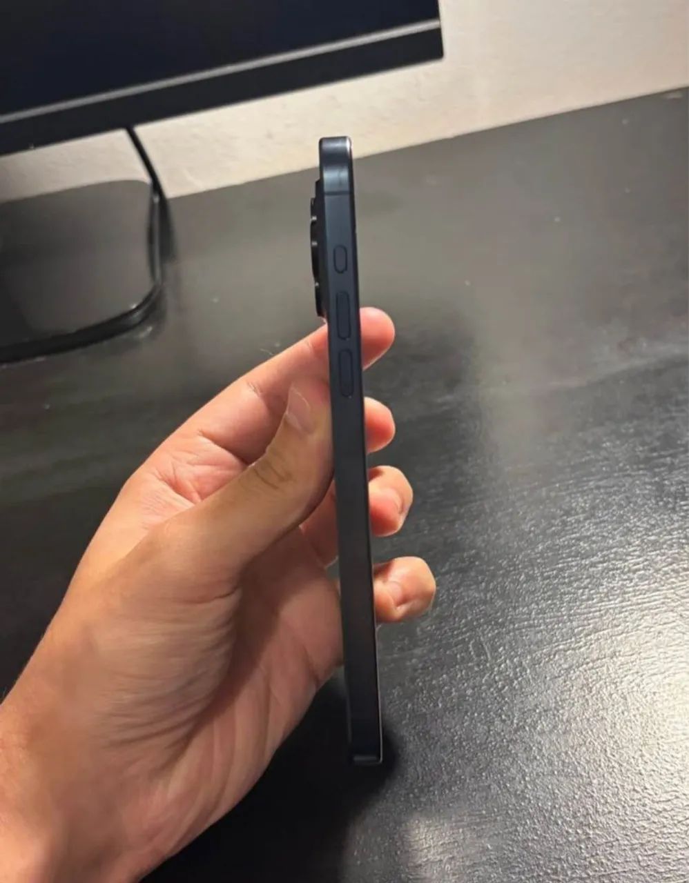 Iphone 15 Pro Max - Foto 4