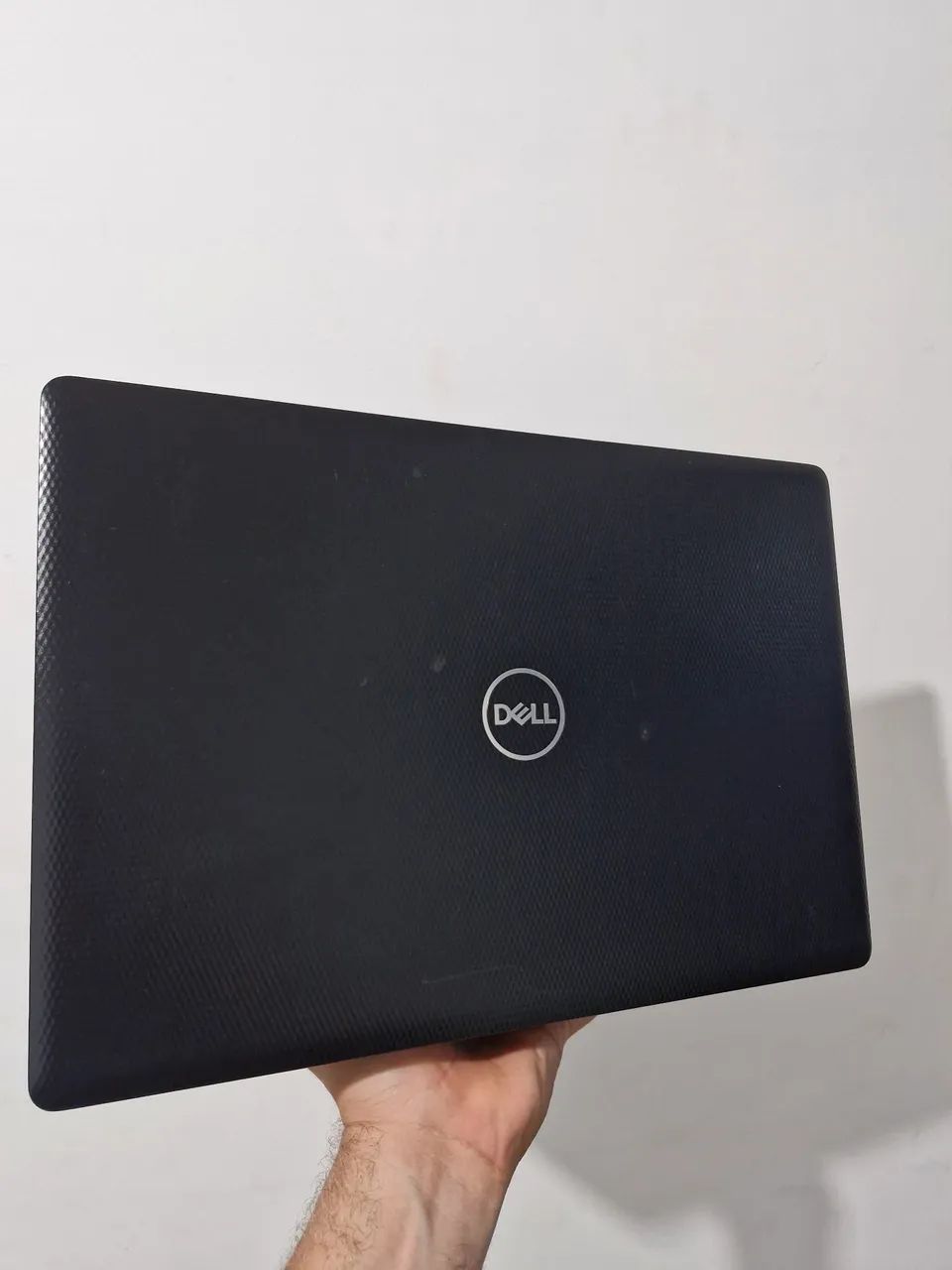Dell i7 8th 16gb Ati Radeon RX500 nvme 256gb + 1TB HD Tela 15