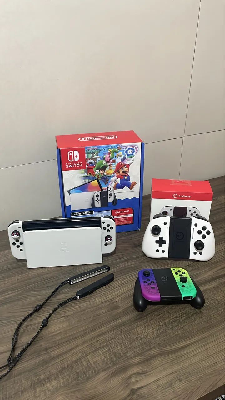 Nintendo Switch OLED 64GB + Micro SD 256GB + Controle KS42 Plus +