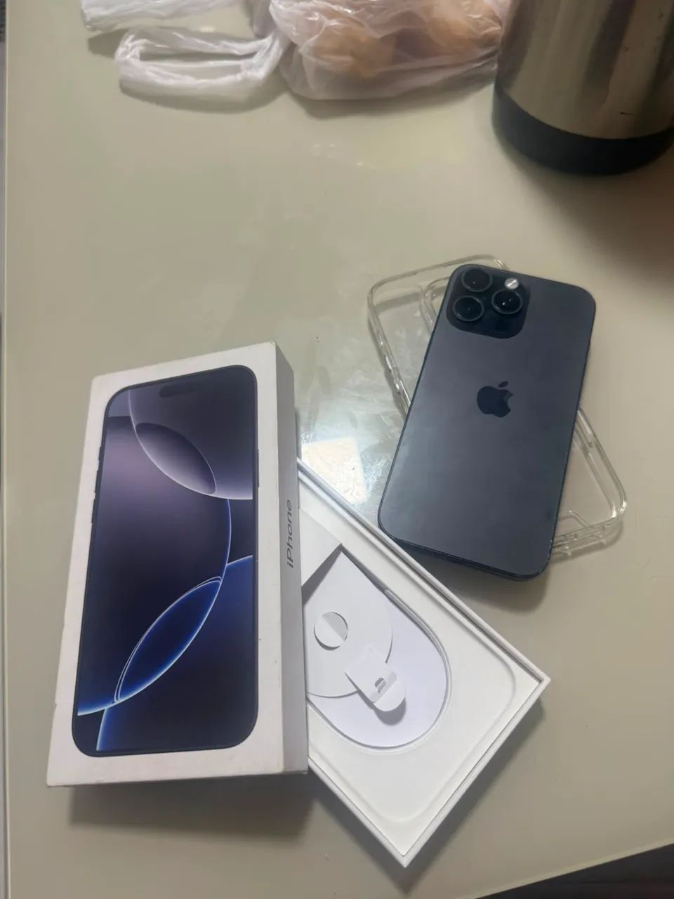 iPhone 16 pro max - Foto 4
