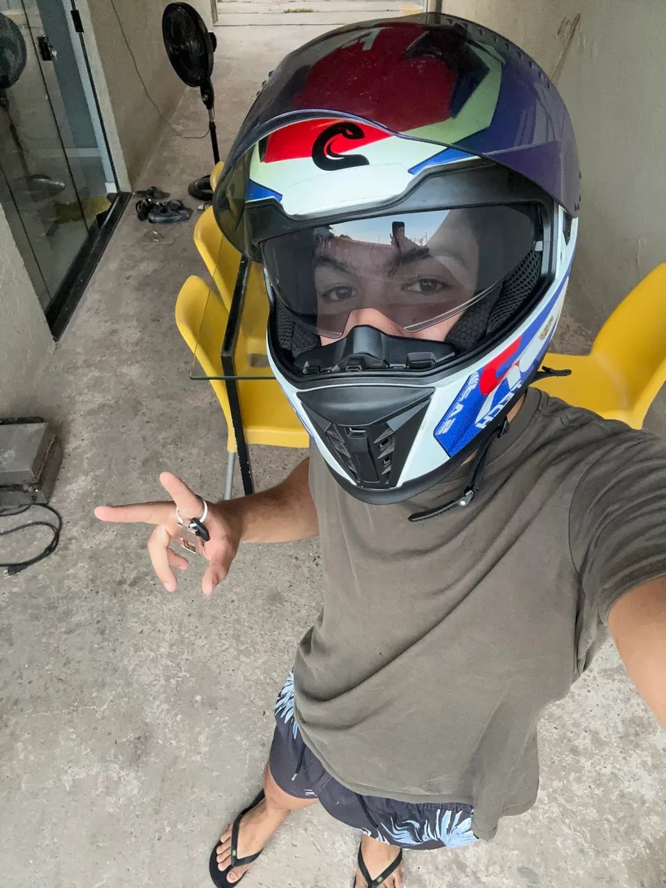 CAPACETE R TECH - Foto 2