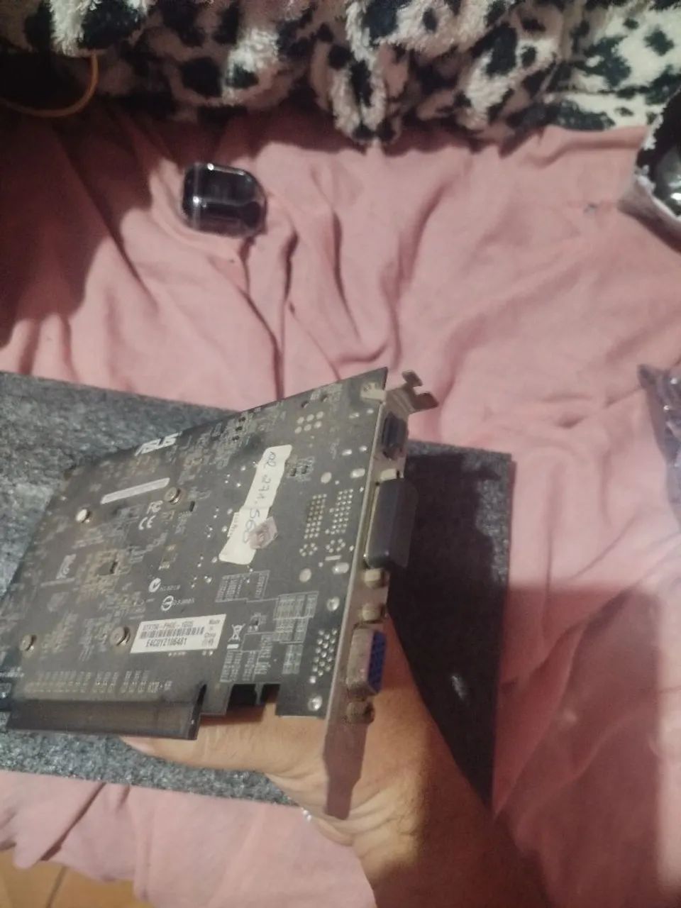 GTX 750 ASUS - Foto 2