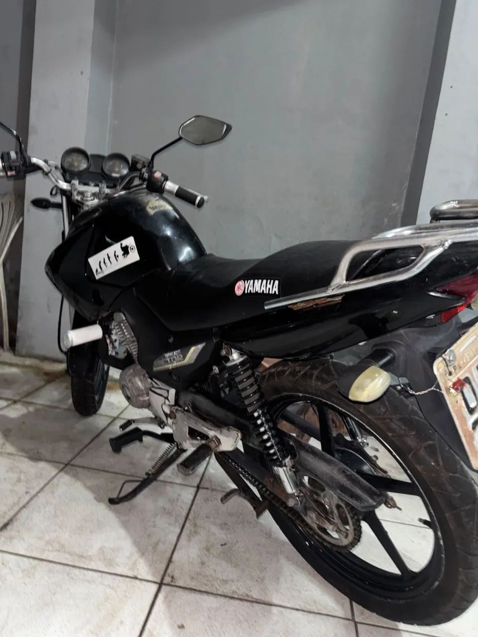 Yamara 125 Factor  - Foto 3