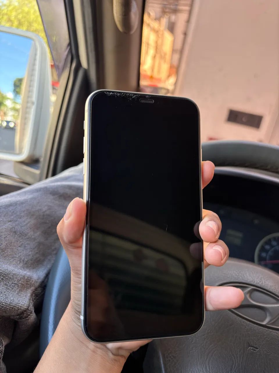 VENDO IPHONE 11 