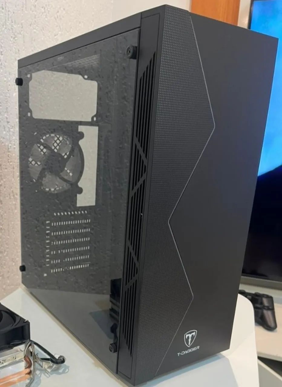 Gabinete gamer T-dagger p03b RGB Mid Tower | lateral em acrílico | excelente estado