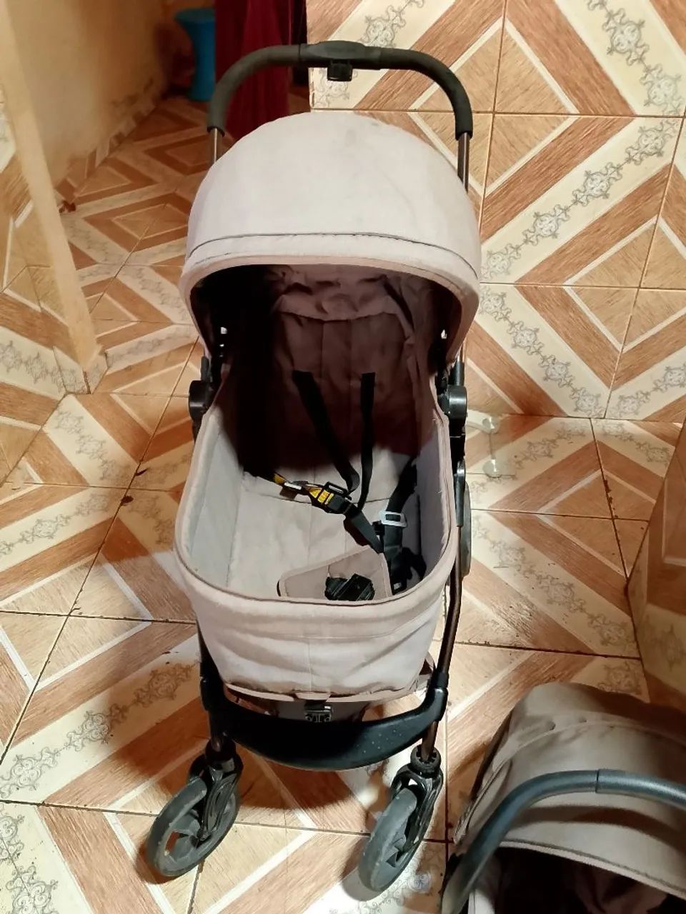 Carrinho Moisés e bebê conforto  - Foto 2