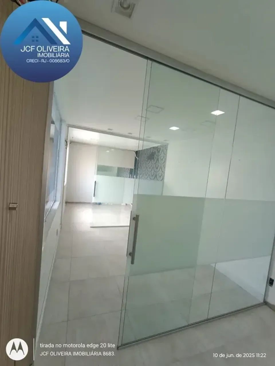 Sala Comercial Reformada no Centro de Macaé  Rua Prefeito Moreira Neto, 33 - Foto 5