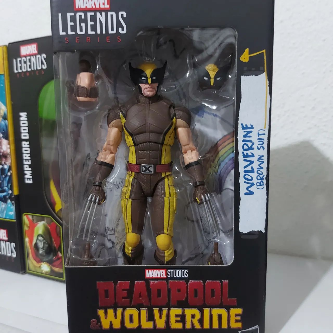 Marvel Legends Wolverine Brown Suit 