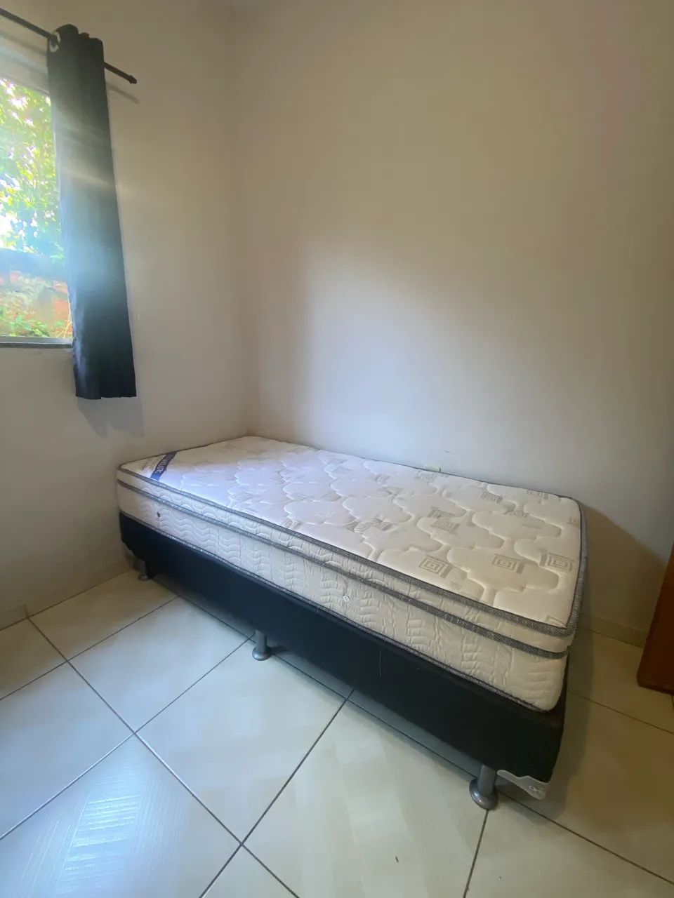 Cama e colchão de solteiro Ortobom  - Foto 4