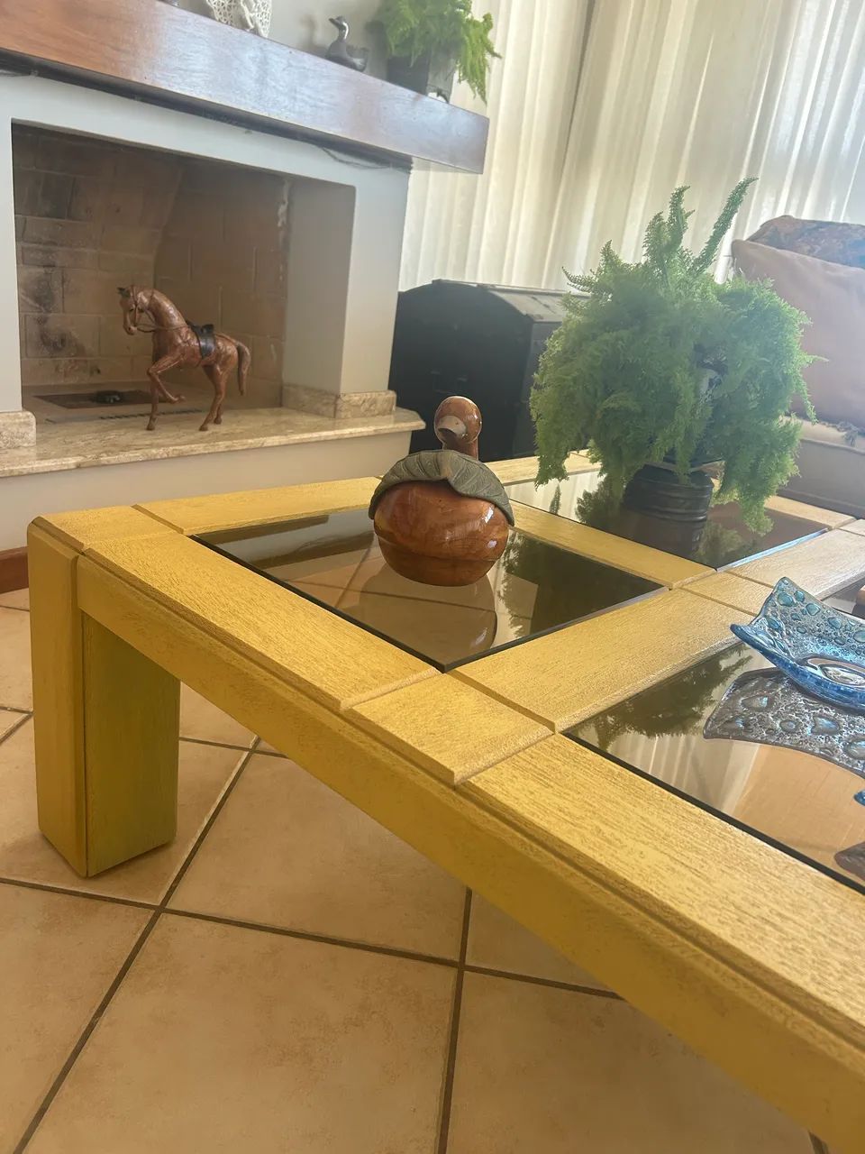 Mesa de centro em madeira - Foto 2