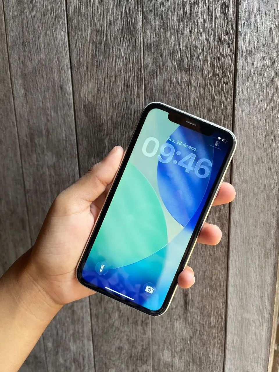 IPhone 11 64gb R$ 
