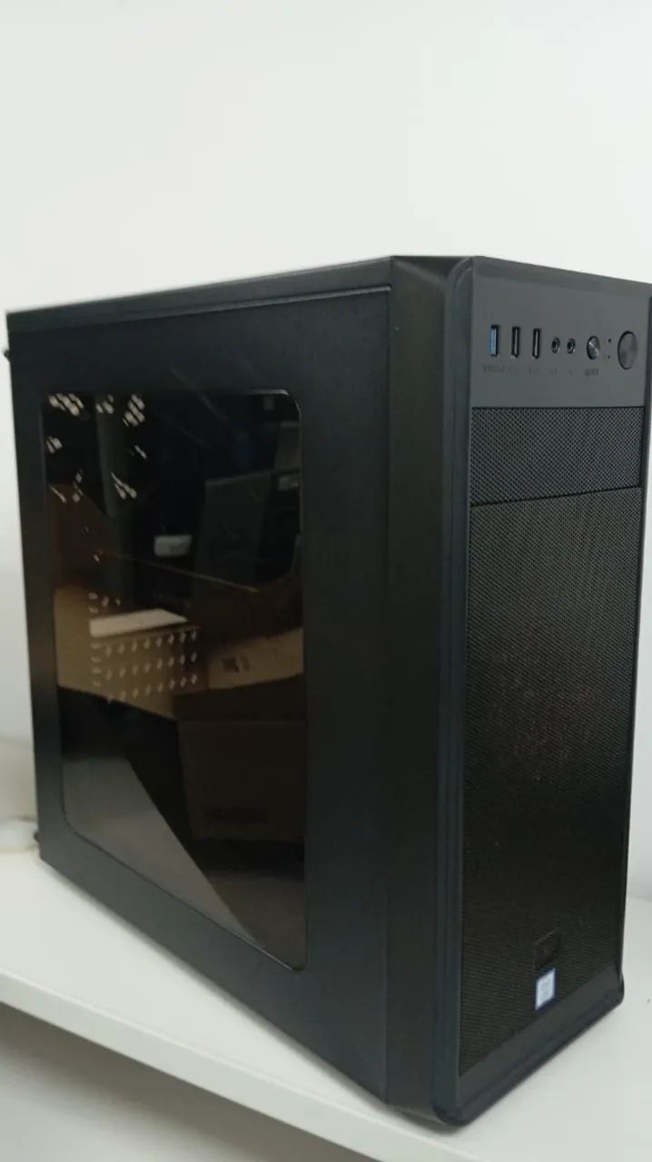 Desktop gamer Core i7, 16gb, RTX 2080